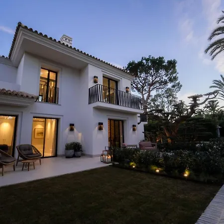 - Independiente Con Piscina Privada Cerca Del Mar *