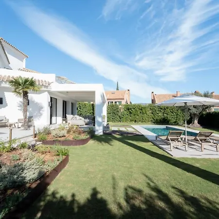 - Independiente Con Piscina Privada Cerca Del Mar Villa