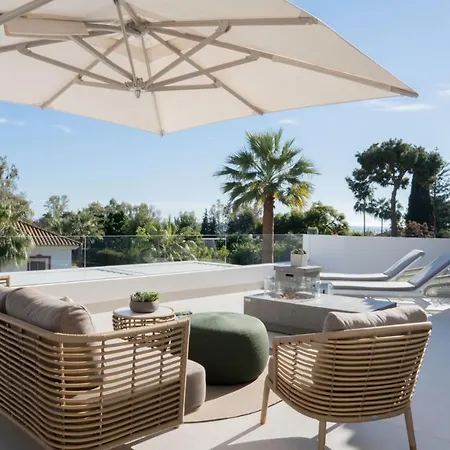 - Independiente Con Piscina Privada Cerca Del Mar