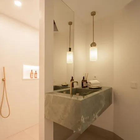 - Independiente Con Piscina Privada Cerca Del Mar *